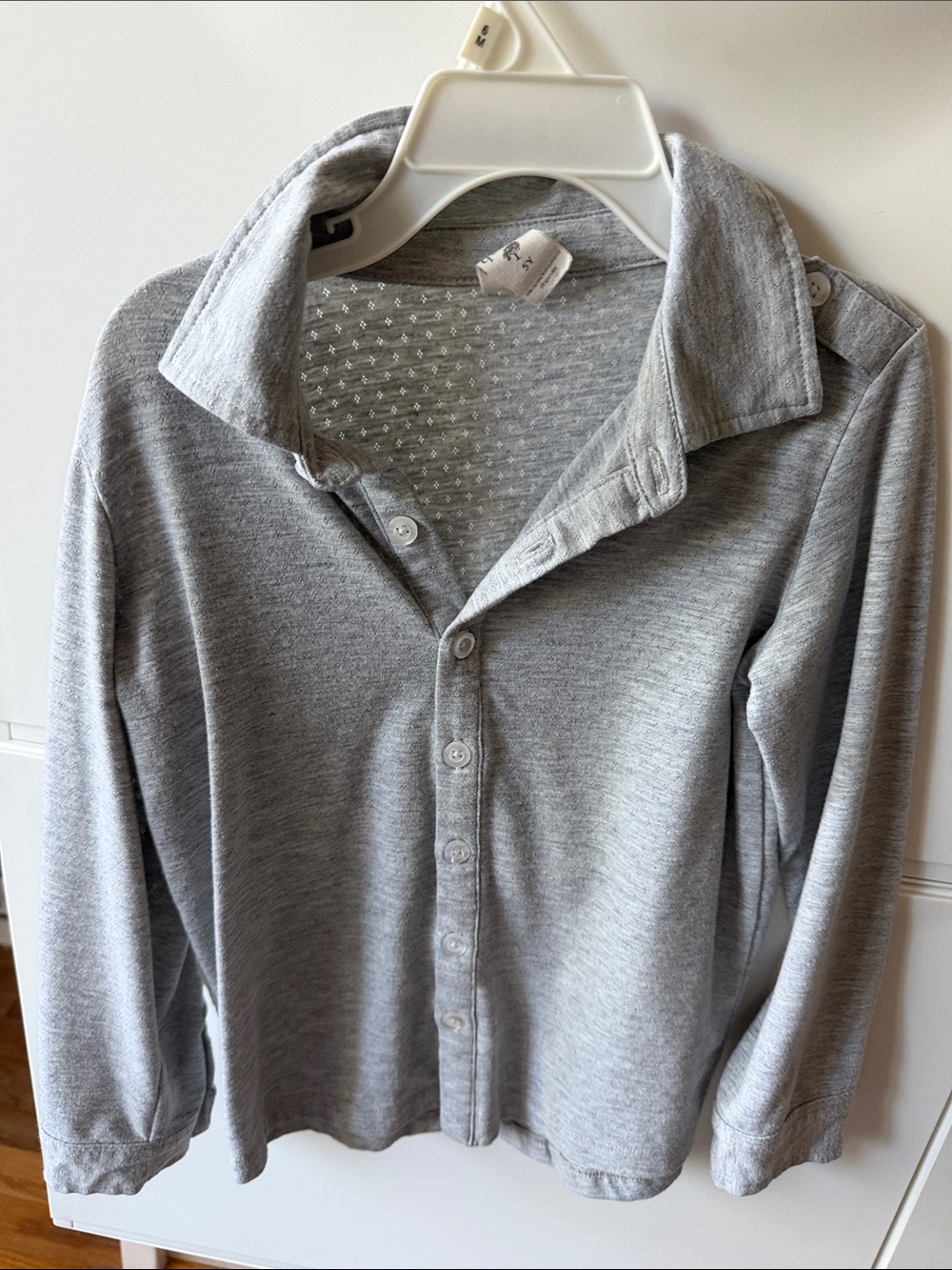 Kate Quinn Light Gray Button-Front Kids Shirt breathable